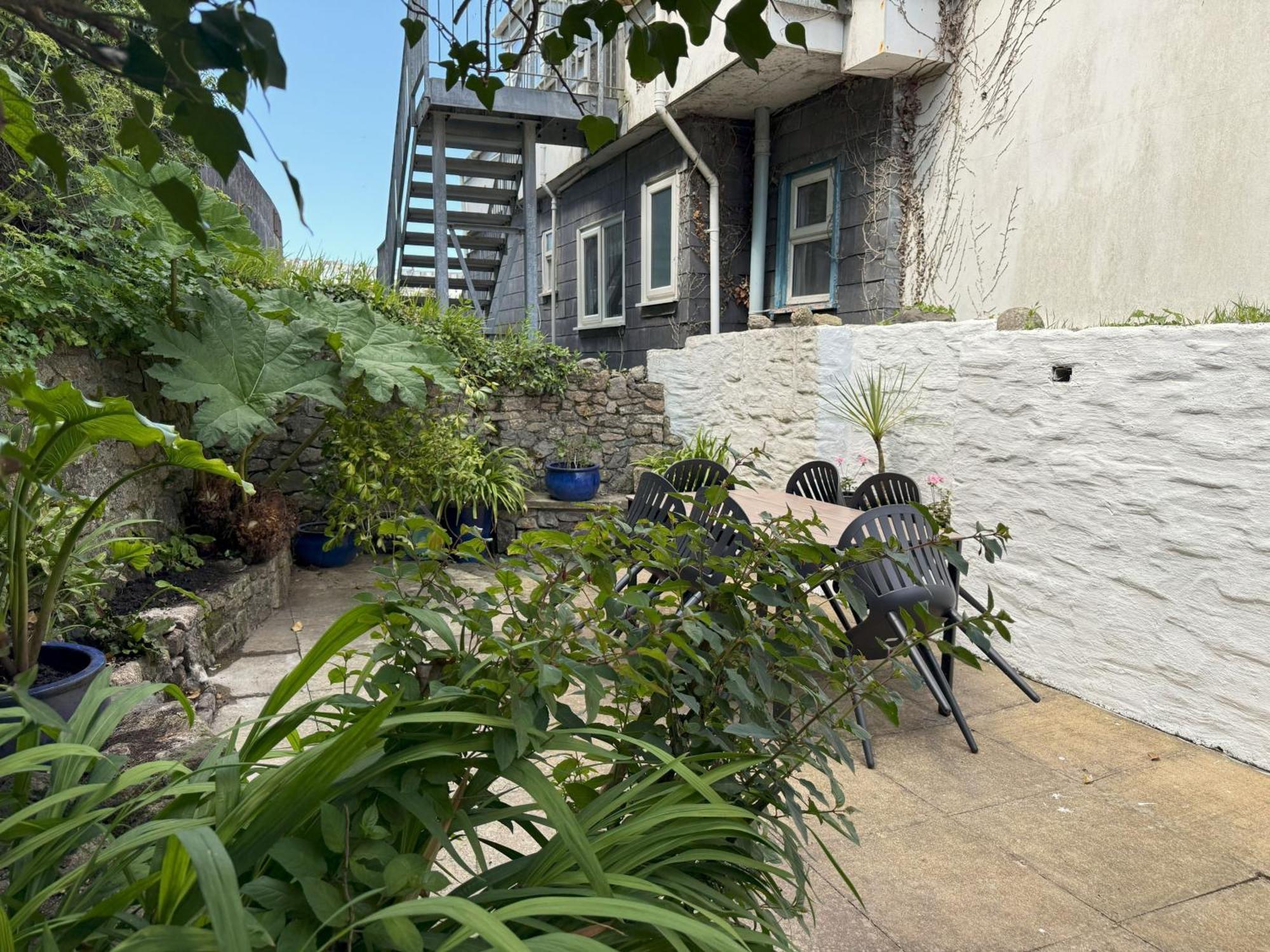 10 The Warren, Amazing Seaviews From Every Floor! St Ives Zewnętrze zdjęcie